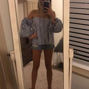 Super cute strapless shirt